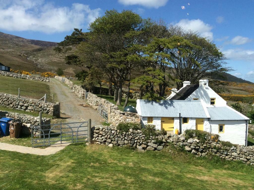 Stunning Views At Ballagh Cottage Newcastle Newcastle  Buitenkant foto